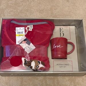 Christmas 🎁 idea Dog Love Pajama and Mug Gift Set - NWT